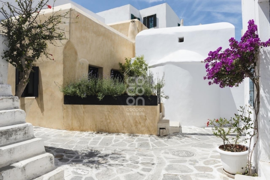 (For Sale) Residential Detached house || Cyclades/Paros - 73 Sq.m, 2 Bedrooms, 445.000€ 