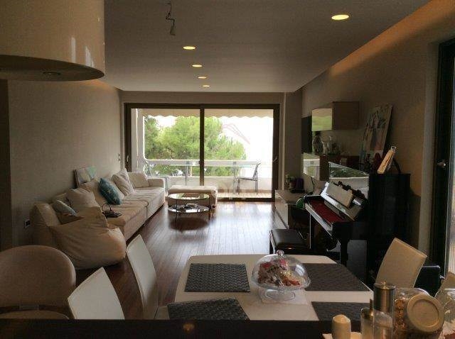 (For Sale) Residential Penthouse || Athens South/Glyfada - 235 Sq.m, 3 Bedrooms, 1.400.000€ 