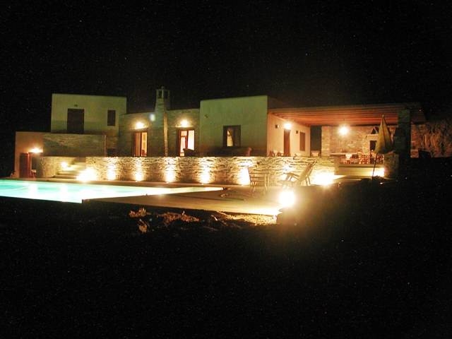 (For Sale) Residential Villa || Cyclades/Kea-Tzia - 240,00Sq.m, 5Bedrooms, 1.500.000€ 