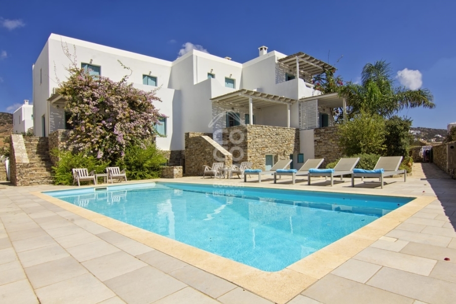 (For Rent) Residential Maisonette || Cyclades/Antiparos - 150 Sq.m, 3 Bedrooms 