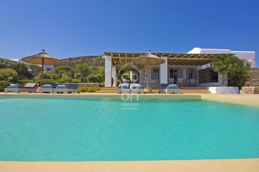 (For Rent) Residential Villa || Cyclades/Antiparos - 250 Sq.m, 5 Bedrooms 