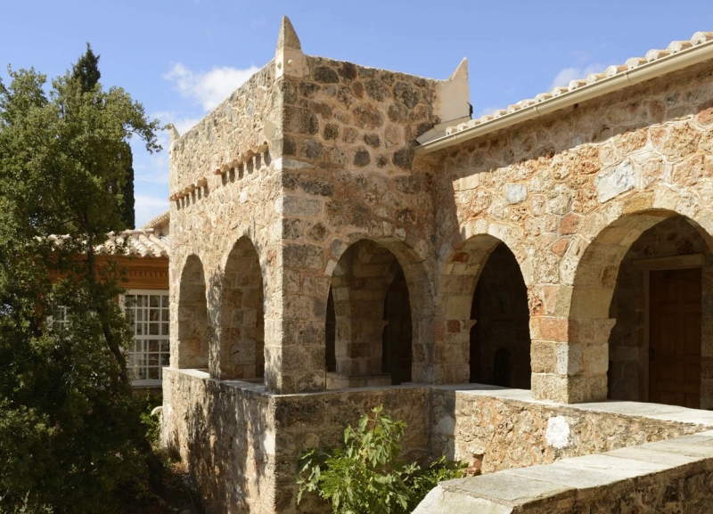 Στη μαγευτική οικία του Πάτρικ Λη Φέρμορ στην Καρδαμύλη