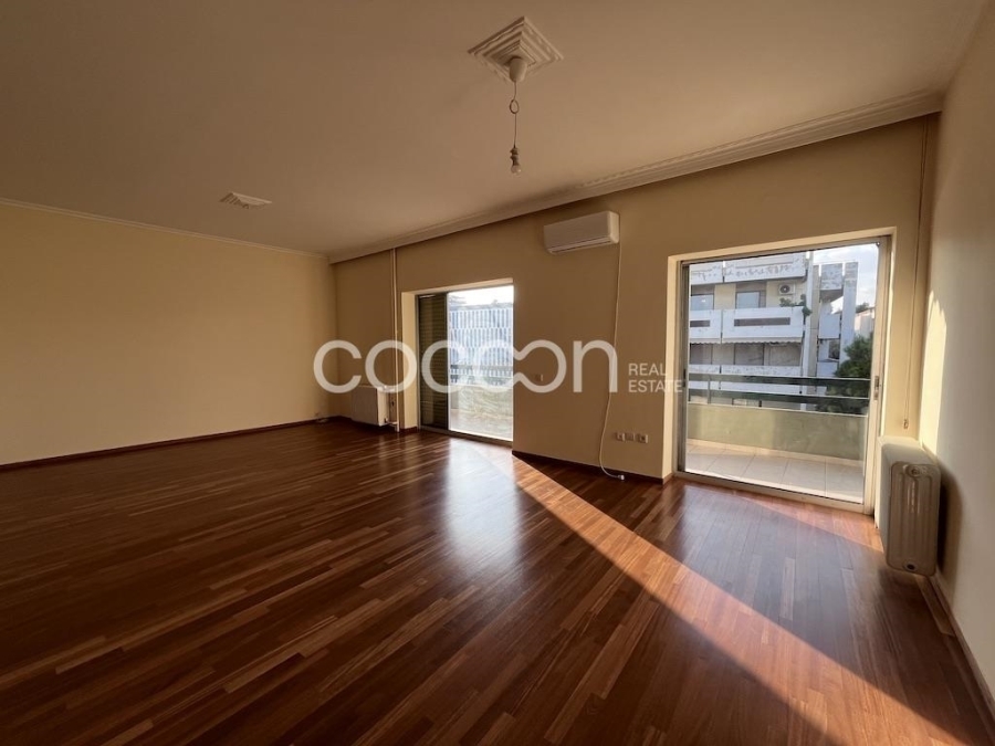 (For Sale) Residential Penthouse || Athens North/Chalandri - 140 Sq.m, 3 Bedrooms, 395.000€ 