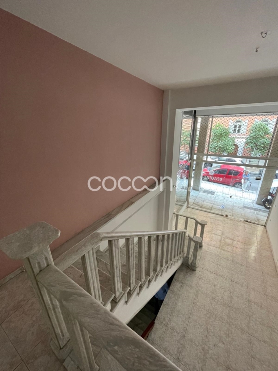 (For Sale) Commercial Retail Shop || Athens Center/Athens - 108 Sq.m, 400.000€ 