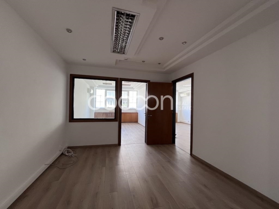 (For Sale) Commercial Office || Athens Center/Athens - 88 Sq.m, 352.000€ 