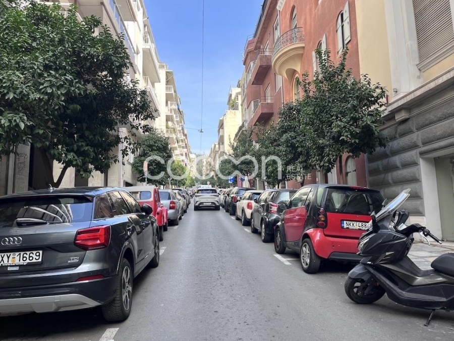 (For Sale) Commercial Retail Shop || Athens Center/Athens - 159 Sq.m, 820.000€ 