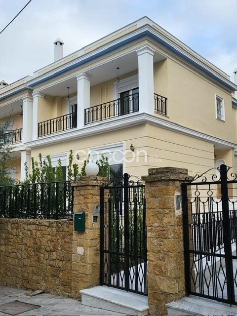 (Προς Ενοικίαση) Κατοικία Μεζονέτα || Αθήνα Βόρεια/Κηφισιά - 310 τ.μ, 3 Υ/Δ, 4.300€ 