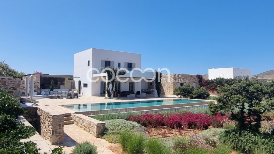 (For Rent) Residential Villa || Cyclades/Antiparos - 385 Sq.m, 1€ 